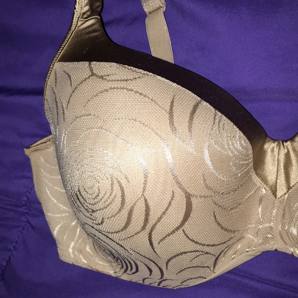 Playtex Love My Curves bra - Picture 5 of 9